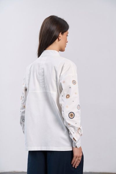Сорочка Орбіти сили (10, S, white, білий) RM4362-26DB*-*3774 фото від українського бренду RicaMare