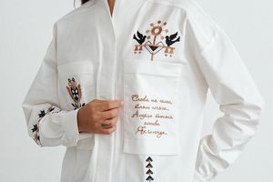 Сучасна українська вишивка в колекціях RicaMare фото - одяг українського виробництва