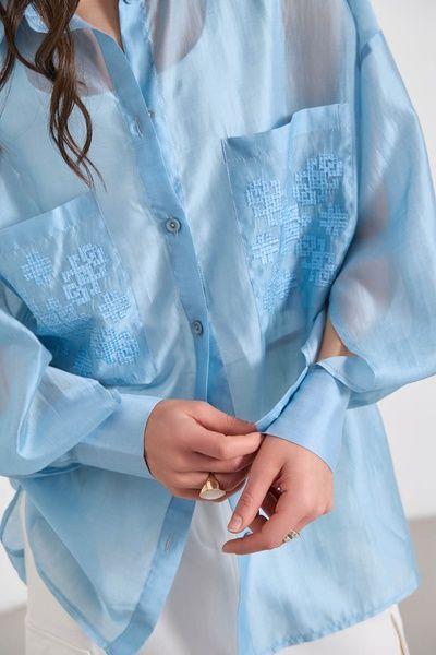 Сорочка жіноча подовжена з вишивкою на кишенях (13, S, Aqua blue, блакитний) RM4280-25DB*-*3634 фото від українського бренду RicaMare