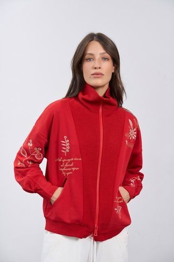 Олімпійка з вишивкою (2, S, Hibiscus red, червоний) RM4349-26DL*-*3623 фото від українського бренду RicaMare